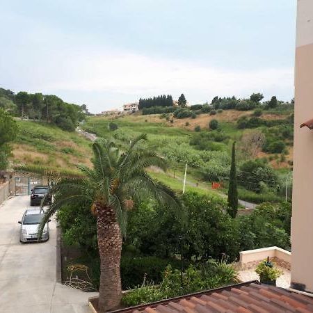 B&B La Collina Dei Poeti Catanzaro Exterior photo
