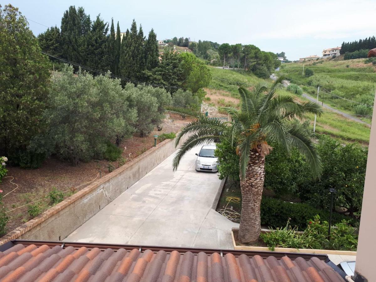 B&B La Collina Dei Poeti Catanzaro Exterior photo